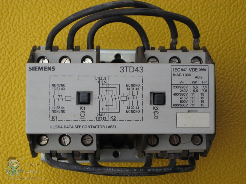 Siemens_Wendeschtz_3TD43_11KW_-400Volt[1]